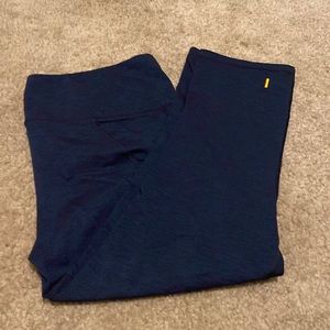 Lucy perfect core dark navy capris